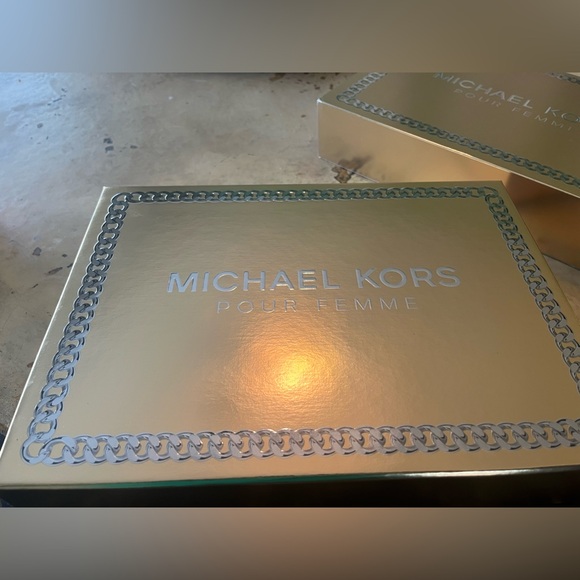 Michael Kors Other - Michael kors pour femme set